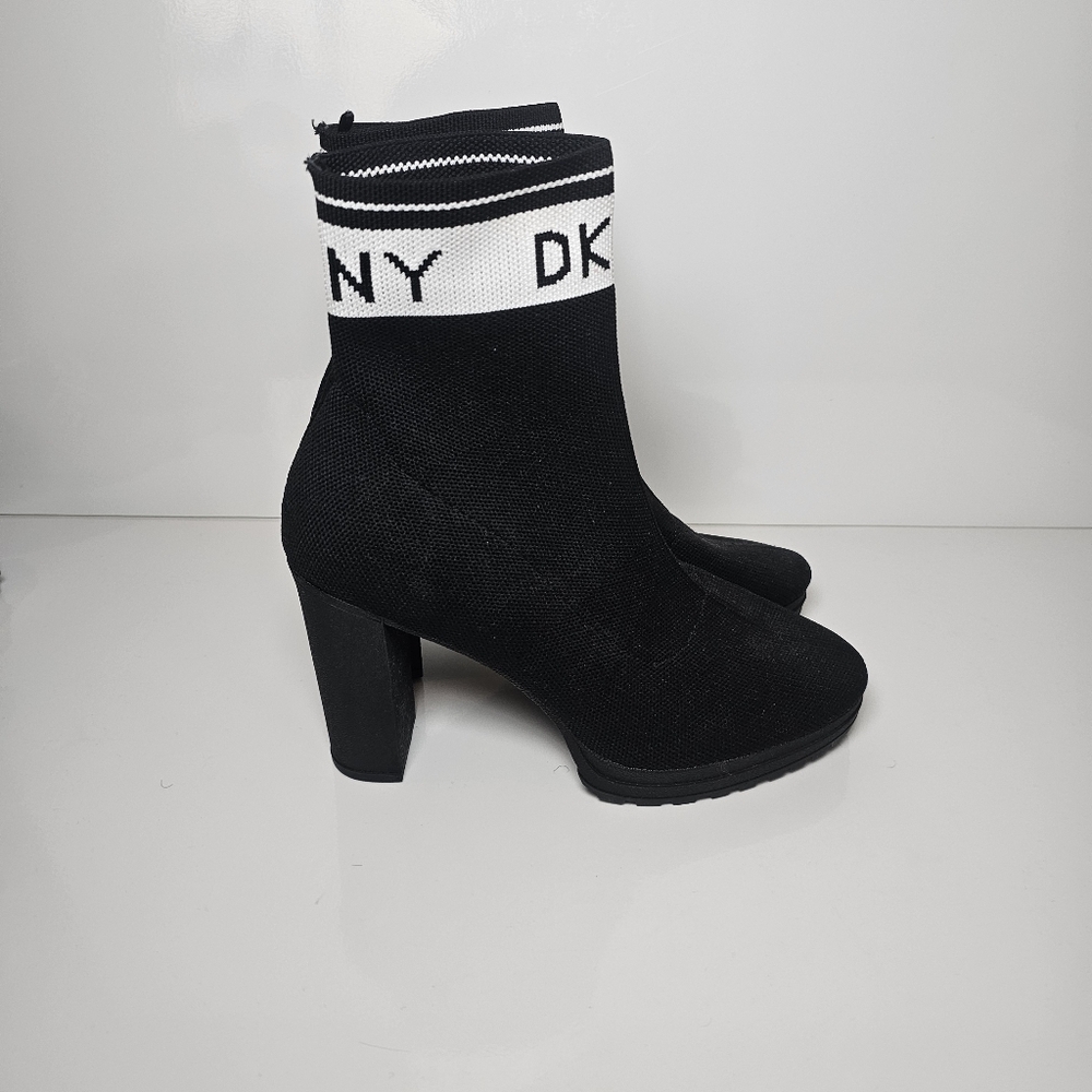 DKNY Black Women's Sock Boots Size 10 New - Picture 3 of 8